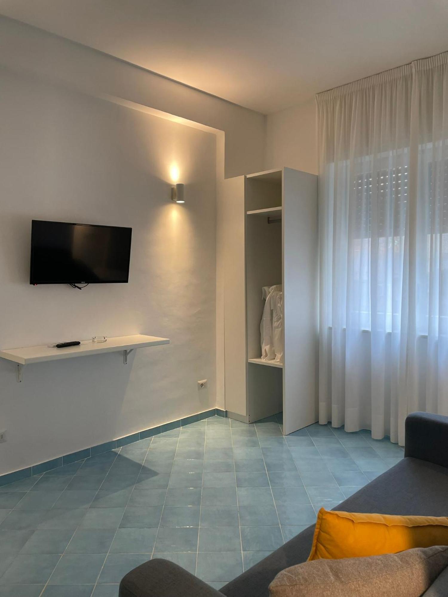 Tizi Apartments Porto Maiori Esterno foto
