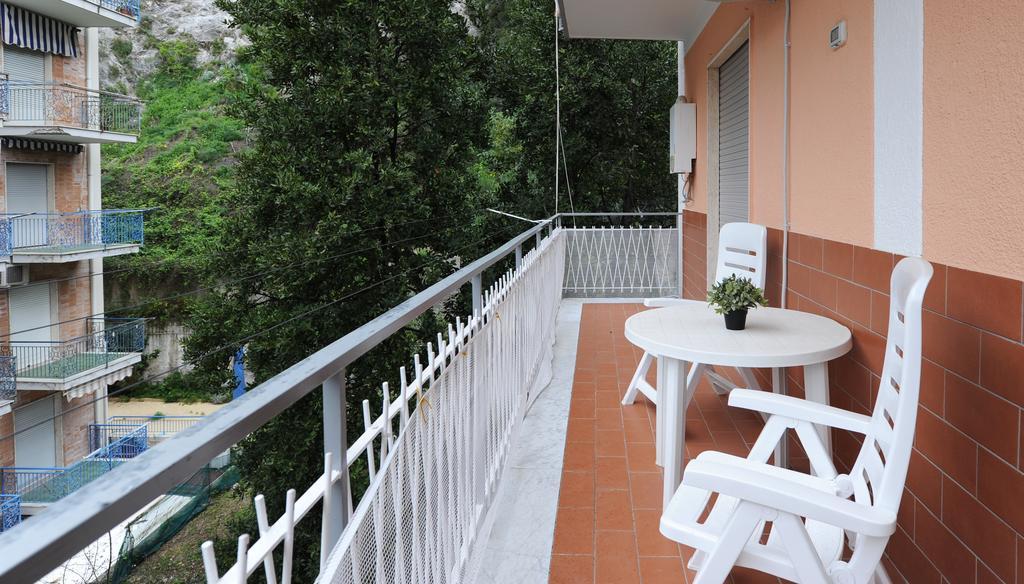 Tizi Apartments Porto Maiori Esterno foto